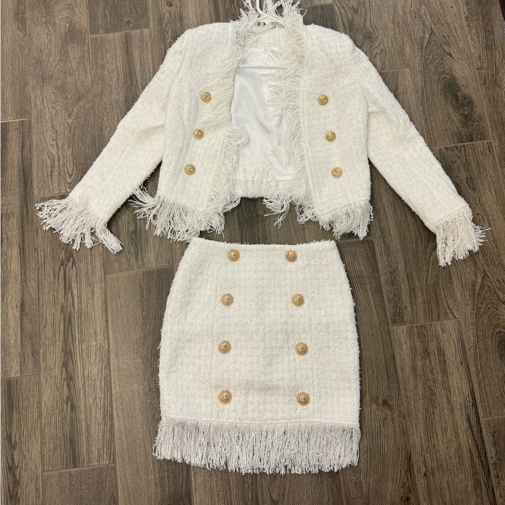 White work set